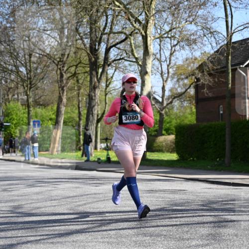 12.04.2026 - 45. Internationalen Wilhelmsburger Insellauf J. Mangold http://msf.ph/oto/9469454 12.04.2026 11:17:03 Ziel 3622, 3080, 2597, 4136, 2419, 2420, 2312, 2241 meine-sportfotos.de