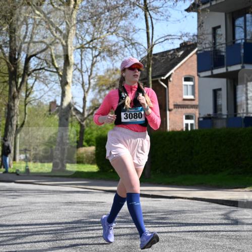 12.04.2026 - 45. Internationalen Wilhelmsburger Insellauf J. Mangold http://msf.ph/oto/9469467 12.04.2026 11:17:03 Ziel 3622, 3080, 2597, 4136, 2419, 2420, 2312, 2241 meine-sportfotos.de