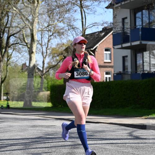 12.04.2026 - 45. Internationalen Wilhelmsburger Insellauf J. Mangold http://msf.ph/oto/9469469 12.04.2026 11:17:04 Ziel 3622, 3080, 2597, 4136, 2419, 2420, 2312, 2241 meine-sportfotos.de