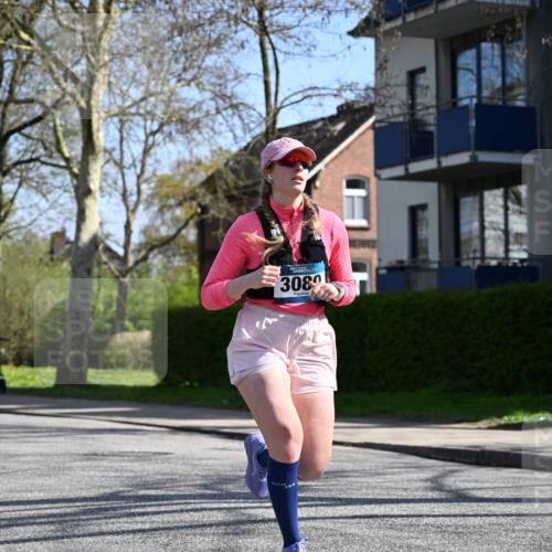 12.04.2026 - 45. Internationalen Wilhelmsburger Insellauf J. Mangold http://msf.ph/oto/9469470 12.04.2026 11:17:04 Ziel 3622, 3080, 2597, 4136, 2419, 2420, 2312, 2241 meine-sportfotos.de