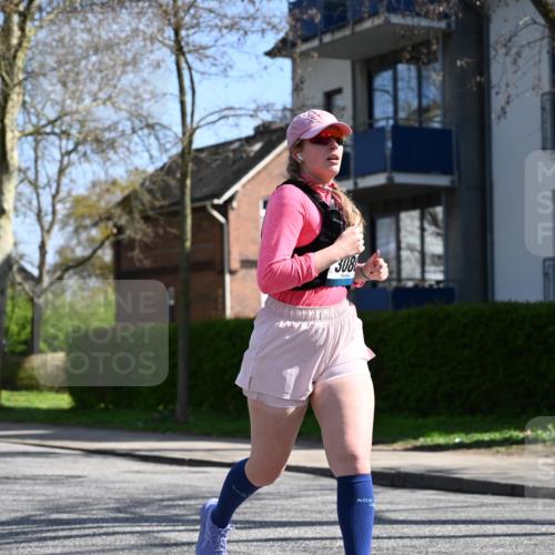 12.04.2026 - 45. Internationalen Wilhelmsburger Insellauf J. Mangold http://msf.ph/oto/9469475 12.04.2026 11:17:04 Ziel 3622, 3080, 2597, 4136, 2419, 2420, 2312, 2241 meine-sportfotos.de