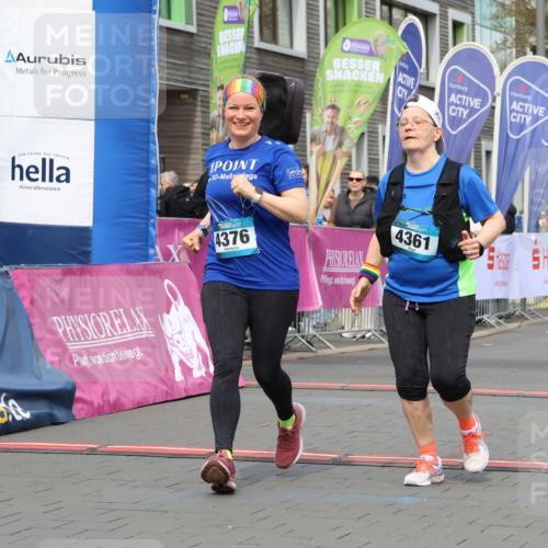 12.04.2026 - 45. Internationalen Wilhelmsburger Insellauf Strokosch-Dieckow http://msf.ph/oto/9469476 12.04.2026 13:40:15 Ziel 4376, 4361 meine-sportfotos.de