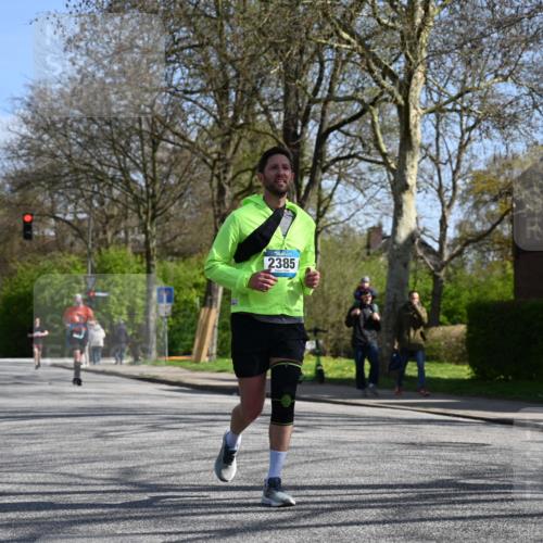 12.04.2026 - 45. Internationalen Wilhelmsburger Insellauf J. Mangold http://msf.ph/oto/9469679 12.04.2026 11:18:20 Ziel 2806, 4582, 4586, 2385, 3633, 3096, 3421, 2322, 4148, 4147, 3104, 4151 meine-sportfotos.de