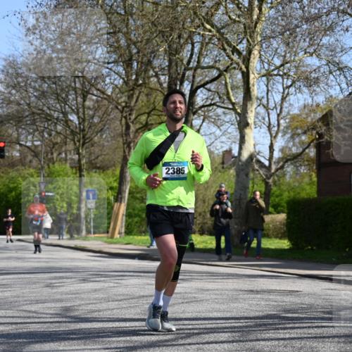 12.04.2026 - 45. Internationalen Wilhelmsburger Insellauf J. Mangold http://msf.ph/oto/9469681 12.04.2026 11:18:20 Ziel 2806, 4582, 4586, 2385, 3633, 3096, 3421, 2322, 4148, 4147, 3104, 4151 meine-sportfotos.de