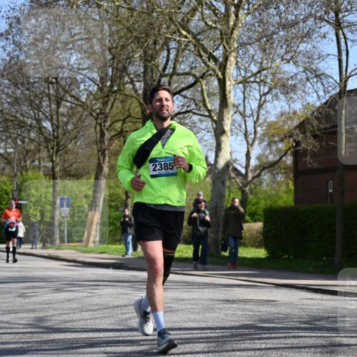 12.04.2026 - 45. Internationalen Wilhelmsburger Insellauf J. Mangold http://msf.ph/oto/9469686 12.04.2026 11:18:20 Ziel 2806, 4582, 4586, 2385, 3633, 3096, 3421, 2322, 4148, 4147, 3104, 4151 meine-sportfotos.de