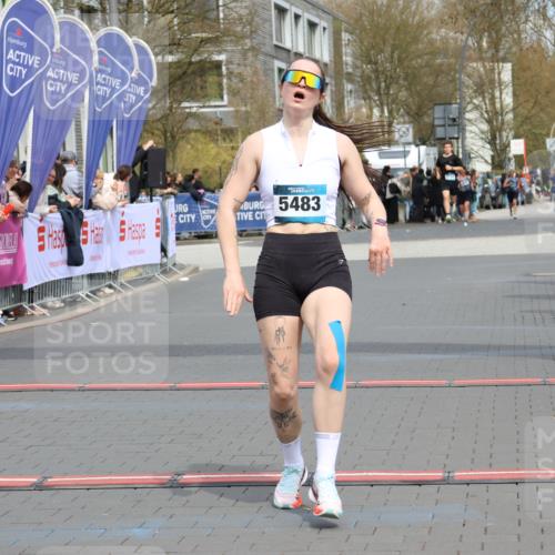 12.04.2026 - 45. Internationalen Wilhelmsburger Insellauf Strokosch-Dieckow http://msf.ph/oto/9469711 12.04.2026 12:50:36 Ziel 5280, 5483 meine-sportfotos.de