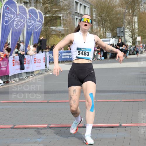 12.04.2026 - 45. Internationalen Wilhelmsburger Insellauf Strokosch-Dieckow http://msf.ph/oto/9469731 12.04.2026 12:50:37 Ziel 5280, 5483 meine-sportfotos.de