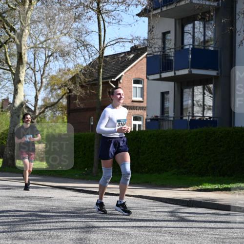 12.04.2026 - 45. Internationalen Wilhelmsburger Insellauf J. Mangold http://msf.ph/oto/9469744 12.04.2026 11:18:36 Ziel 2806, 4582, 4586, 2385, 3633, 3096, 3421, 2322, 4148, 4147, 3104, 4151, 2960, 2471 meine-sportfotos.de