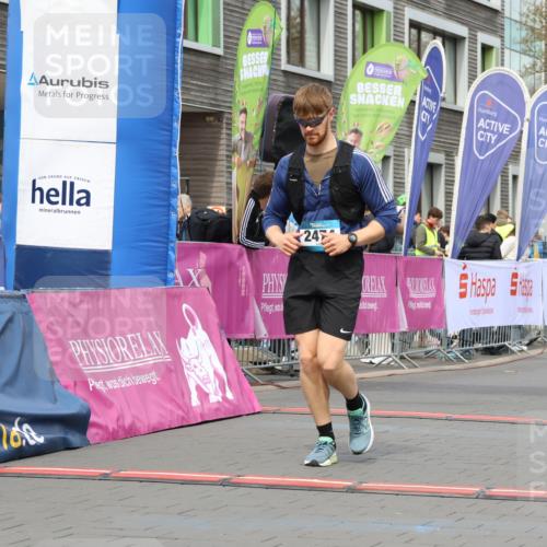 12.04.2026 - 45. Internationalen Wilhelmsburger Insellauf Strokosch-Dieckow http://msf.ph/oto/9469791 12.04.2026 13:39:49 Ziel 2474 meine-sportfotos.de