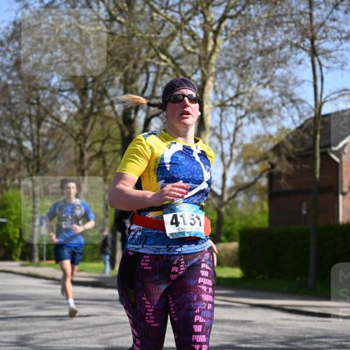 12.04.2026 - 45. Internationalen Wilhelmsburger Insellauf J. Mangold http://msf.ph/oto/9469831 12.04.2026 11:18:42 Ziel 2385, 3633, 3096, 3421, 2322, 4148, 4147, 3104, 4151, 2960, 2471 meine-sportfotos.de