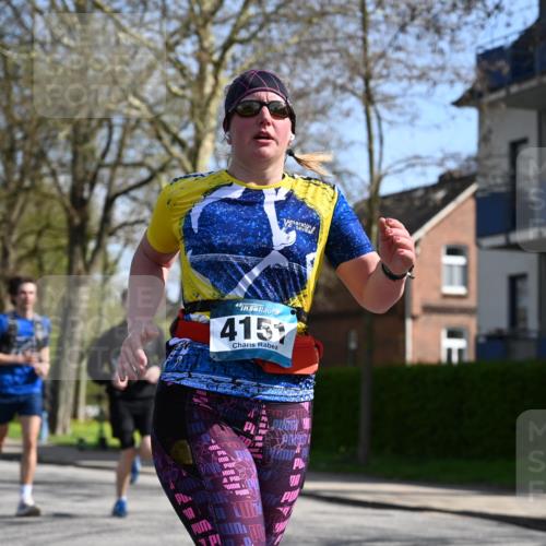 12.04.2026 - 45. Internationalen Wilhelmsburger Insellauf J. Mangold http://msf.ph/oto/9469843 12.04.2026 11:18:43 Ziel 3633, 3096, 3421, 2322, 4148, 4147, 3104, 4151, 2960, 2471, 2226 meine-sportfotos.de