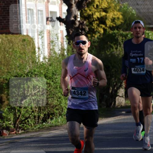 12.04.2026 - 45. Internationalen Wilhelmsburger Insellauf Yannick Fuchs http://msf.ph/oto/9469870 12.04.2026 08:53:59 Laufen 4342, 17, 4034, 2408 meine-sportfotos.de