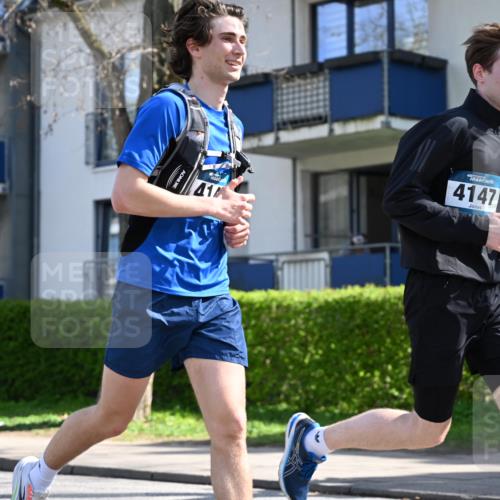 12.04.2026 - 45. Internationalen Wilhelmsburger Insellauf J. Mangold http://msf.ph/oto/9469890 12.04.2026 11:18:45 Ziel 3633, 3096, 3421, 2322, 4148, 4147, 3104, 4151, 2960, 2471, 2226, 5571 meine-sportfotos.de