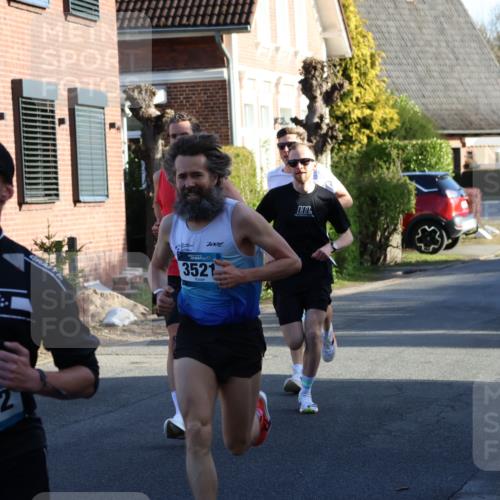 12.04.2026 - 45. Internationalen Wilhelmsburger Insellauf Yannick Fuchs http://msf.ph/oto/9469944 12.04.2026 08:54:07 Laufen 7001, 3521, 5592 meine-sportfotos.de