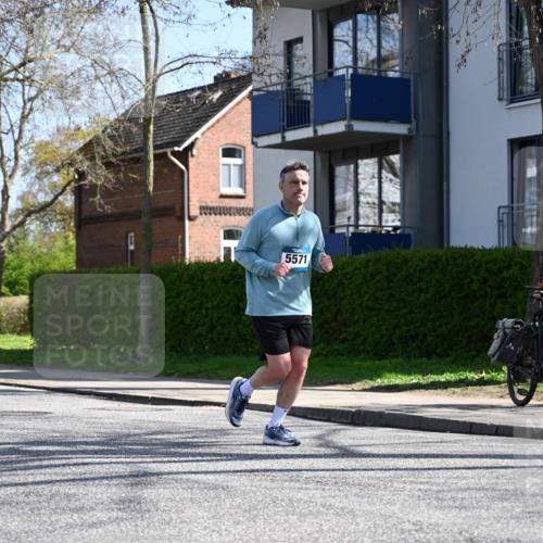 12.04.2026 - 45. Internationalen Wilhelmsburger Insellauf J. Mangold http://msf.ph/oto/9469957 12.04.2026 11:19:11 Ziel 2960, 2471, 2226, 5571, 5035, 5035, 4520, 3124, 3123, 2581, 2788, 4614 meine-sportfotos.de