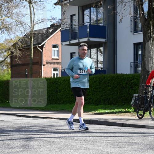 12.04.2026 - 45. Internationalen Wilhelmsburger Insellauf J. Mangold http://msf.ph/oto/9469961 12.04.2026 11:19:11 Ziel 2960, 2471, 2226, 5571, 5035, 5035, 4520, 3124, 3123, 2581, 2788, 4614 meine-sportfotos.de