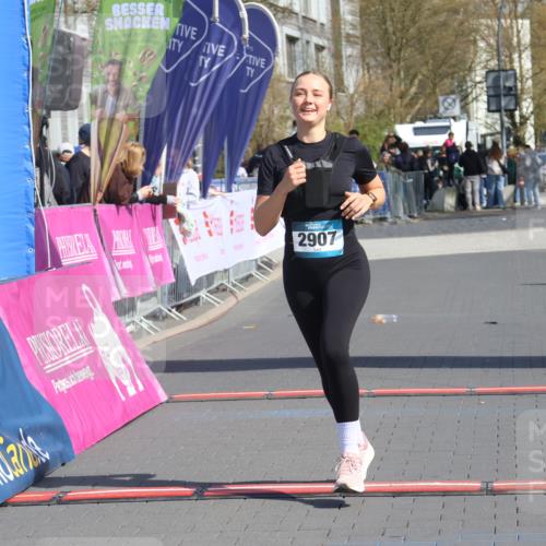 12.04.2026 - 45. Internationalen Wilhelmsburger Insellauf Strokosch-Dieckow http://msf.ph/oto/9470067 12.04.2026 11:25:01 Ziel 2907 meine-sportfotos.de