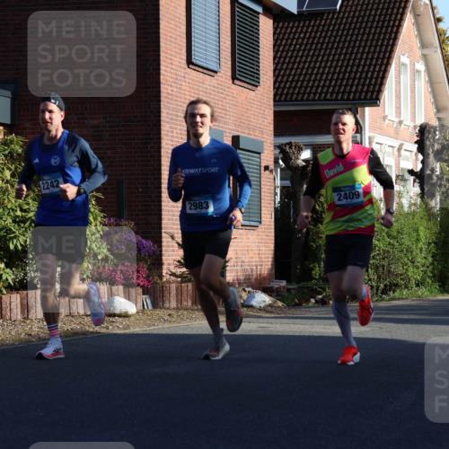 12.04.2026 - 45. Internationalen Wilhelmsburger Insellauf Yannick Fuchs http://msf.ph/oto/9470083 12.04.2026 08:54:23 Laufen 2242, 2983, 2409, 2874 meine-sportfotos.de