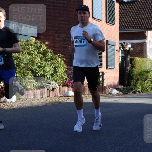 12.04.2026 - 45. Internationalen Wilhelmsburger Insellauf Yannick Fuchs http://msf.ph/oto/9470179 12.04.2026 08:54:31 Laufen 2760, 4067 meine-sportfotos.de