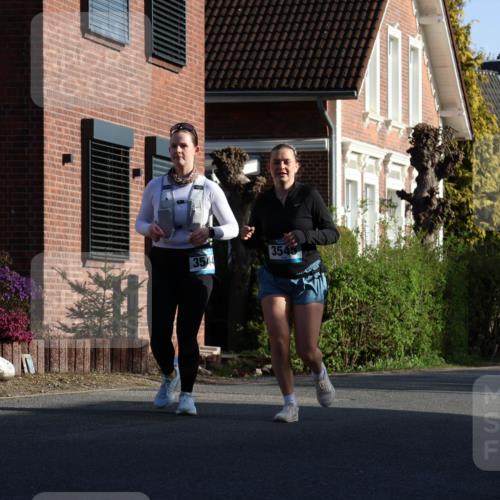 12.04.2026 - 45. Internationalen Wilhelmsburger Insellauf Yannick Fuchs http://msf.ph/oto/9470231 12.04.2026 09:05:19 Laufen 3544, 3545 meine-sportfotos.de