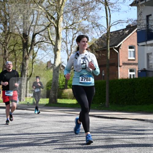 12.04.2026 - 45. Internationalen Wilhelmsburger Insellauf J. Mangold http://msf.ph/oto/9470250 12.04.2026 11:19:46 Ziel 2581, 2788, 4614, 2318, 4058, 3707, 4446, 4165 meine-sportfotos.de