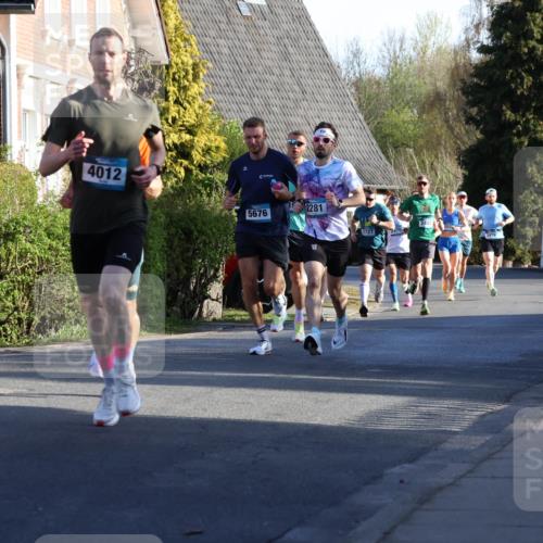 12.04.2026 - 45. Internationalen Wilhelmsburger Insellauf Yannick Fuchs http://msf.ph/oto/9470268 12.04.2026 08:54:36 Laufen 4012, 5676, 2281, 151, 2727, 2470 meine-sportfotos.de