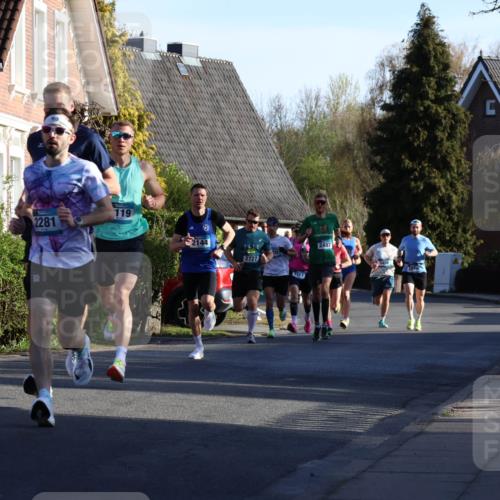 12.04.2026 - 45. Internationalen Wilhelmsburger Insellauf Yannick Fuchs http://msf.ph/oto/9470305 12.04.2026 08:54:38 Laufen 119, 2281, 2144, 2625, 2727, 3317, 2487 meine-sportfotos.de
