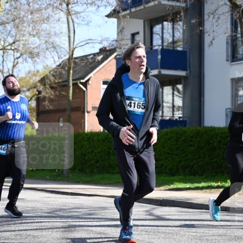 12.04.2026 - 45. Internationalen Wilhelmsburger Insellauf J. Mangold http://msf.ph/oto/9470327 12.04.2026 11:19:51 Ziel 2788, 4614, 2318, 4058, 3707, 4446, 4165 meine-sportfotos.de
