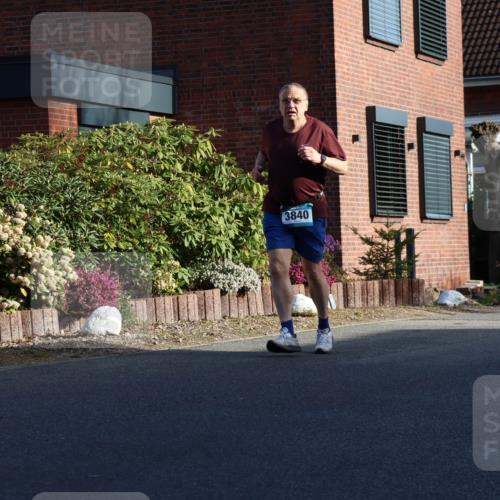 12.04.2026 - 45. Internationalen Wilhelmsburger Insellauf Yannick Fuchs http://msf.ph/oto/9470348 12.04.2026 09:05:37 Laufen 3840 meine-sportfotos.de