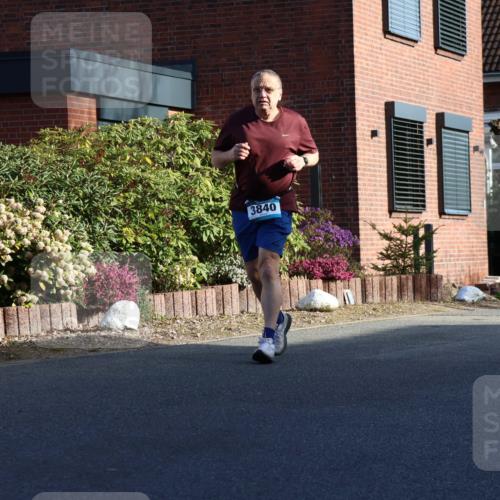 12.04.2026 - 45. Internationalen Wilhelmsburger Insellauf Yannick Fuchs http://msf.ph/oto/9470359 12.04.2026 09:05:37 Laufen 3840 meine-sportfotos.de