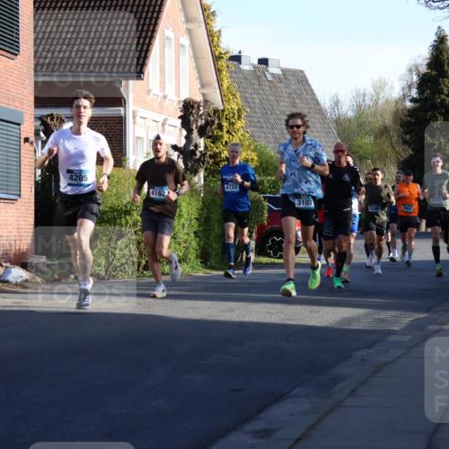 12.04.2026 - 45. Internationalen Wilhelmsburger Insellauf Yannick Fuchs http://msf.ph/oto/9470465 12.04.2026 08:54:49 Laufen 4205, 4733, 4162, 5237, 3107, 5240, 4863 meine-sportfotos.de