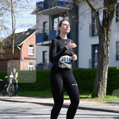 12.04.2026 - 45. Internationalen Wilhelmsburger Insellauf J. Mangold http://msf.ph/oto/9470491 12.04.2026 11:20:56 Ziel 3873, 5558, 3610, 3808, 3537, 3205 meine-sportfotos.de