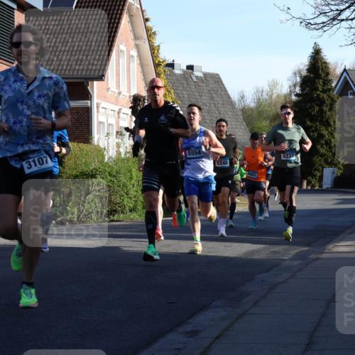 12.04.2026 - 45. Internationalen Wilhelmsburger Insellauf Yannick Fuchs http://msf.ph/oto/9470504 12.04.2026 08:54:51 Laufen 3107, 5554, 5240, 4863, 5237 meine-sportfotos.de