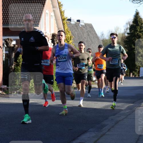 12.04.2026 - 45. Internationalen Wilhelmsburger Insellauf Yannick Fuchs http://msf.ph/oto/9470514 12.04.2026 08:54:52 Laufen 201, 4733, 24, 3685, 5554, 5240, 4863, 1583, 5237 meine-sportfotos.de