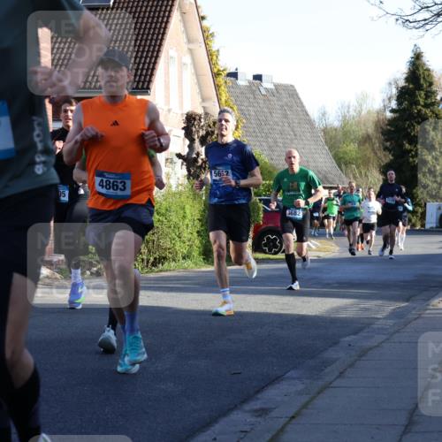 12.04.2026 - 45. Internationalen Wilhelmsburger Insellauf Yannick Fuchs http://msf.ph/oto/9470543 12.04.2026 08:54:55 Laufen 5237, 05, 4863, 5652, 3682 meine-sportfotos.de