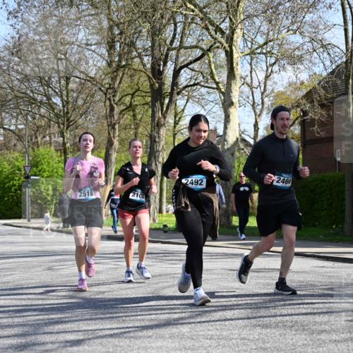 12.04.2026 - 45. Internationalen Wilhelmsburger Insellauf J. Mangold http://msf.ph/oto/9470581 12.04.2026 11:21:37 Ziel 3537, 3205, 2588, 2518, 2108, 2492, 2466, 4699, 2146, 4813, 3579 meine-sportfotos.de
