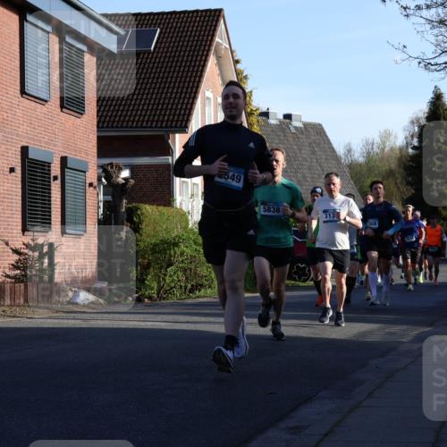 12.04.2026 - 45. Internationalen Wilhelmsburger Insellauf Yannick Fuchs http://msf.ph/oto/9470613 12.04.2026 08:55:02 Laufen 549, 5838, 313, 368 meine-sportfotos.de