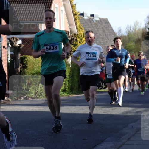 12.04.2026 - 45. Internationalen Wilhelmsburger Insellauf Yannick Fuchs http://msf.ph/oto/9470627 12.04.2026 08:55:03 Laufen 2549, 5838, 3134, 240, 2819 meine-sportfotos.de