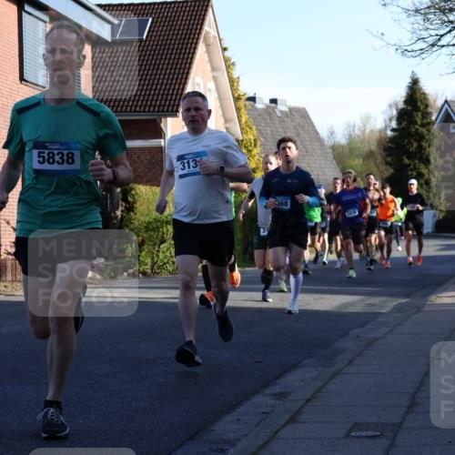 12.04.2026 - 45. Internationalen Wilhelmsburger Insellauf Yannick Fuchs http://msf.ph/oto/9470640 12.04.2026 08:55:04 Laufen 5838, 313, 24, 368, 2819 meine-sportfotos.de