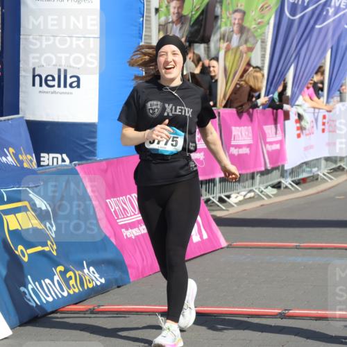 12.04.2026 - 45. Internationalen Wilhelmsburger Insellauf Strokosch-Dieckow http://msf.ph/oto/9470644 12.04.2026 11:26:04 Ziel 3168, 3775 meine-sportfotos.de
