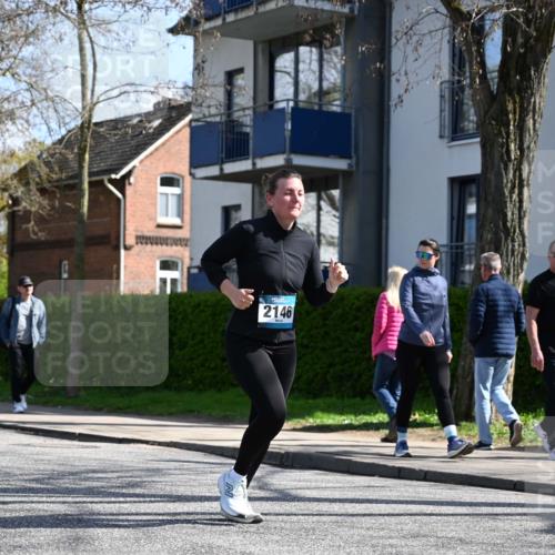 12.04.2026 - 45. Internationalen Wilhelmsburger Insellauf J. Mangold http://msf.ph/oto/9470659 12.04.2026 11:21:50 Ziel 2518, 2108, 2492, 2466, 4699, 2146, 4813, 3579 meine-sportfotos.de