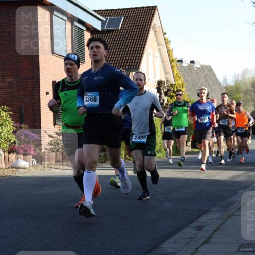 12.04.2026 - 45. Internationalen Wilhelmsburger Insellauf Yannick Fuchs http://msf.ph/oto/9470660 12.04.2026 08:55:05 Laufen 3368, 8, 2405, 400, 2819, 3262, 2595 meine-sportfotos.de
