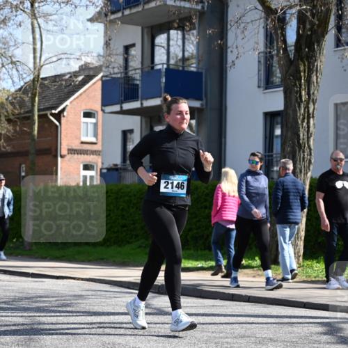 12.04.2026 - 45. Internationalen Wilhelmsburger Insellauf J. Mangold http://msf.ph/oto/9470661 12.04.2026 11:21:50 Ziel 2518, 2108, 2492, 2466, 4699, 2146, 4813, 3579 meine-sportfotos.de