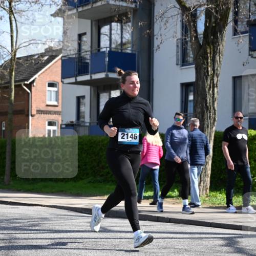 12.04.2026 - 45. Internationalen Wilhelmsburger Insellauf J. Mangold http://msf.ph/oto/9470662 12.04.2026 11:21:50 Ziel 2518, 2108, 2492, 2466, 4699, 2146, 4813, 3579 meine-sportfotos.de