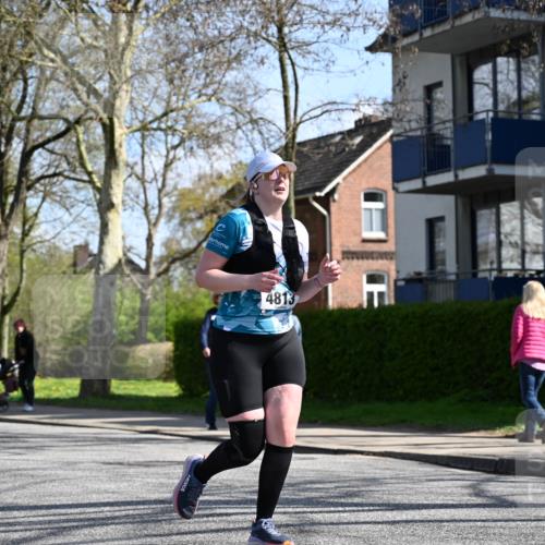12.04.2026 - 45. Internationalen Wilhelmsburger Insellauf J. Mangold http://msf.ph/oto/9470673 12.04.2026 11:21:51 Ziel 2518, 2108, 2492, 2466, 4699, 2146, 4813, 3579 meine-sportfotos.de