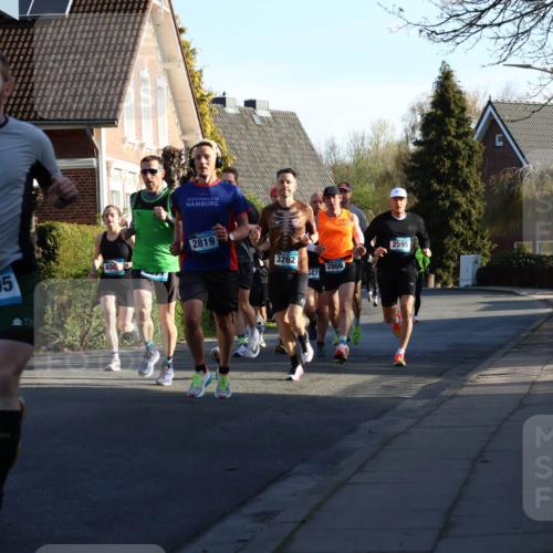 12.04.2026 - 45. Internationalen Wilhelmsburger Insellauf Yannick Fuchs http://msf.ph/oto/9470674 12.04.2026 08:55:06 Laufen 2789, 40, 2405, 2819, 3262, 147, 2866, 2595 meine-sportfotos.de