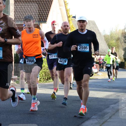 12.04.2026 - 45. Internationalen Wilhelmsburger Insellauf Yannick Fuchs http://msf.ph/oto/9470703 12.04.2026 08:55:09 Laufen 3262, 3, 2866, 3113, 4475, 2595, 2671 meine-sportfotos.de