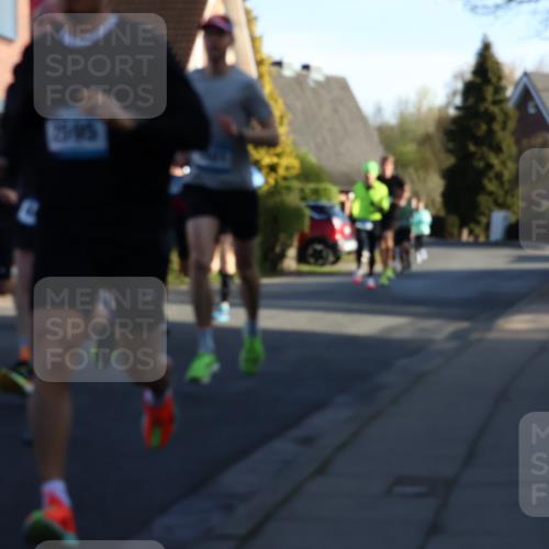 12.04.2026 - 45. Internationalen Wilhelmsburger Insellauf Yannick Fuchs http://msf.ph/oto/9470718 12.04.2026 08:55:10 Laufen 2595 meine-sportfotos.de