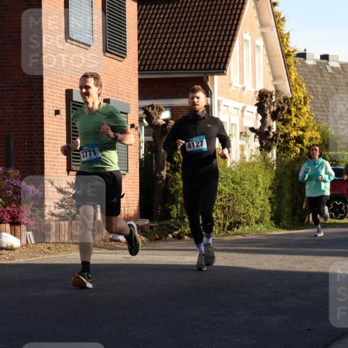 12.04.2026 - 45. Internationalen Wilhelmsburger Insellauf Yannick Fuchs http://msf.ph/oto/9470794 12.04.2026 08:55:16 Laufen 4127, 3372, 4291 meine-sportfotos.de