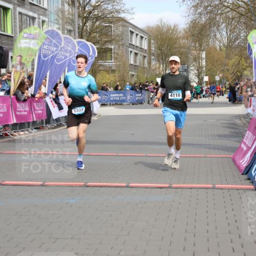 12.04.2026 - 45. Internationalen Wilhelmsburger Insellauf Strokosch-Dieckow http://msf.ph/oto/9470875 12.04.2026 12:52:01 Ziel 4110, 5307 meine-sportfotos.de